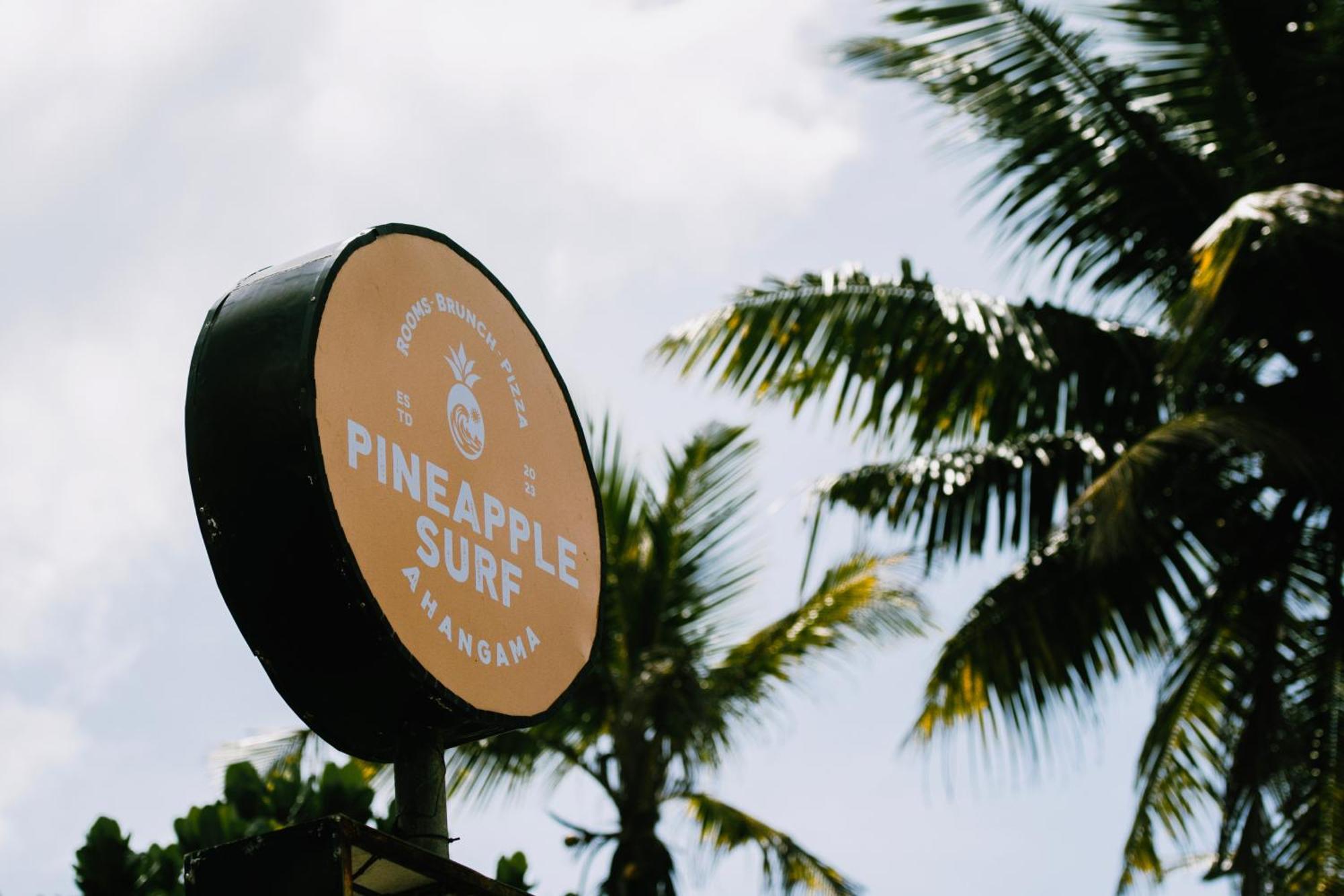 Hotel Pineapple Surf à Ahangama Extérieur photo